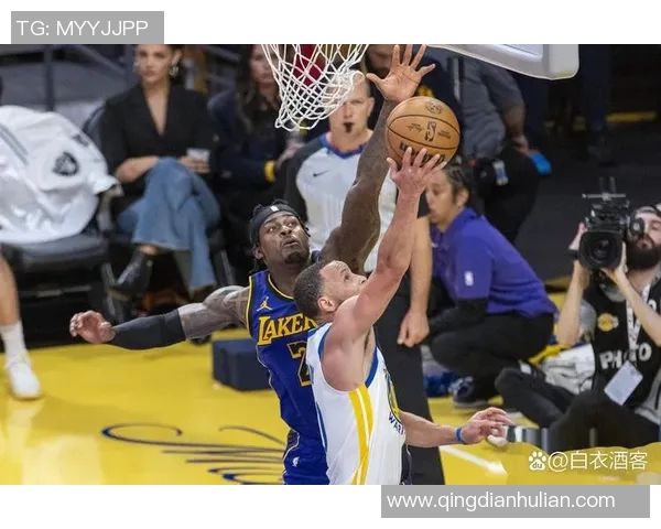 76人对湖人精彩对决回顾球星表现与战术分析全解析